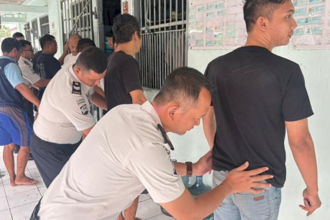 Ramadan Tetap Kondusif, Lapas Kelas I Madiun Konsisten Laksanakan Razia