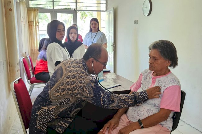 Hadir untuk Lansia, Lapas Ambon Gelar Pemeriksaan Kesehatan di PSTW Ina-Kaka
