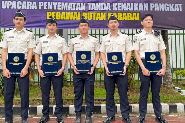 Apresiasi Kinerja dan Dedikasi, Lima Pegawai Rutan Barabai Terima Kenaikan Pangkat
