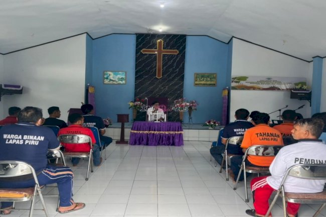Perkuat Iman, Warga Binaan Kristen di Lapas Piru Jalani Pembinaan bersama Kemenag Kab. SSB