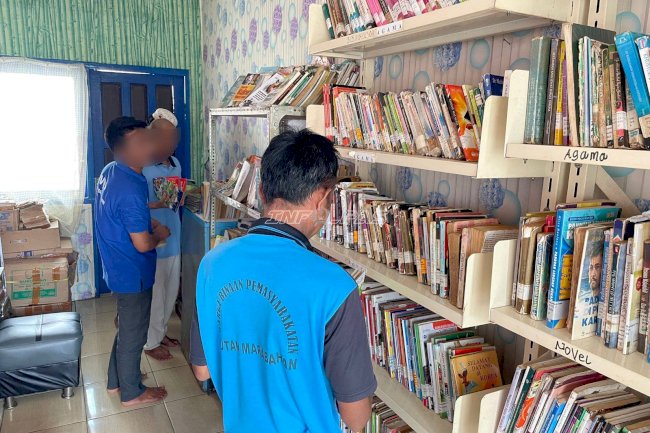 Buku Jadi Sahabat Warga Binaan Rutan Marabahan, Dukung Pembinaan lewat Literasi