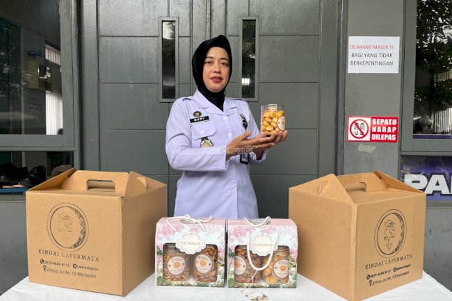 Hampers Kue Kering Warga Binaan Lapas Perempuan Martapura Siap Lengkapi Momen Idulfitri