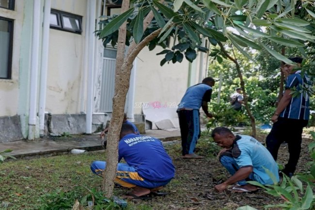Rutan SoE Dukung Program Rabu Putih Pemkab TTS lewat Aksi Pembersihan