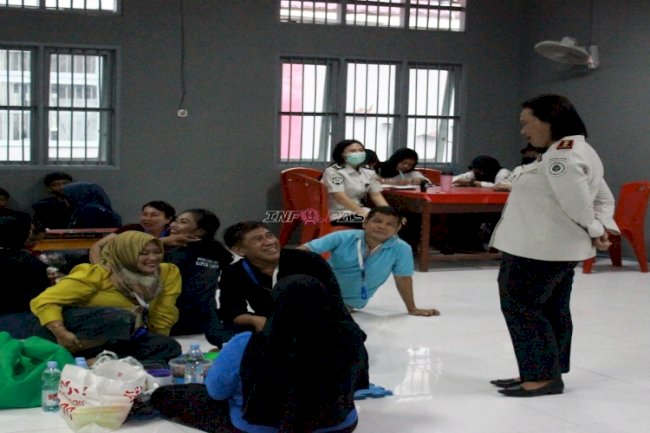 Ramadan Penuh Kebersamaan, Lapas Perempuan Palu Fasilitasi Kunjungan Keluarga dan Buka Puasa Bersama Warga Binaan