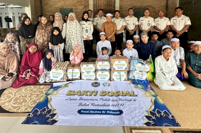 Lapas Banjarbaru Salurkan Bantuan Sembako untuk Panti Asuhan Ar-Rahmah 