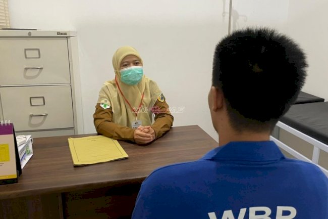 Pelayanan Kesehatan Optimal, Narapidana dan Tahanan Jalani Pengobatan di Klinik Pratama Rutan Pelaihari