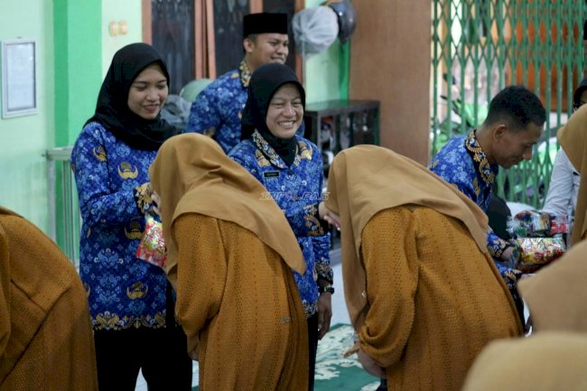 Berbagi di Pengujung Ramadan, Rutan Perempuan Surabaya Santuni Anak Yatim