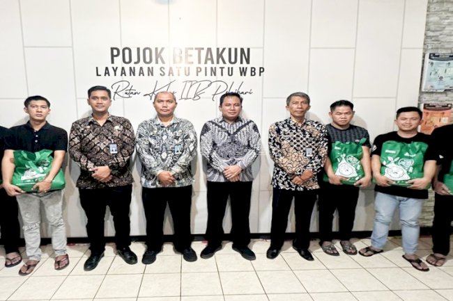 Rutan Pelaihari Salurkan Sembako untuk Keluarga Warga Binaan