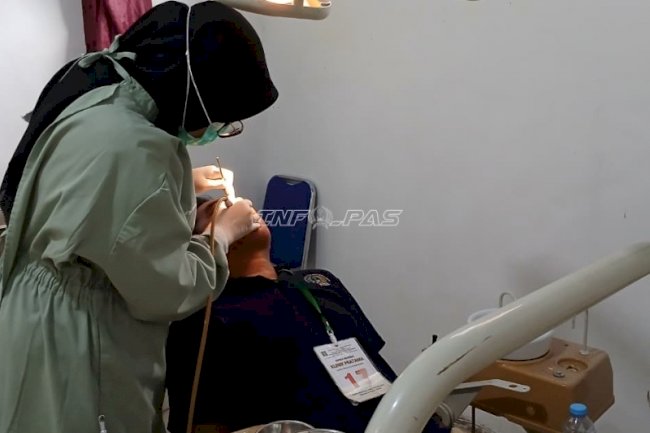 Lapas Banjarmasin Optimalkan Layanan Poli Gigi untuk Warga Binaan
