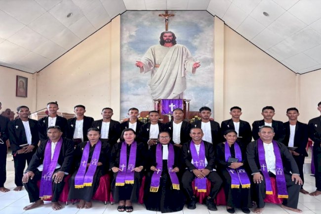 Sebanyak 13 Warga Binaan Lapas Saumlaki Resmi Diteguhkan Jadi Anggota Sidi Baru