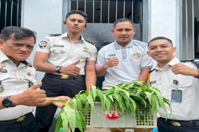 Bukti Kemandirian Pangan, Lapas Wahai Kembali Panen Sayuran Hidroponik 