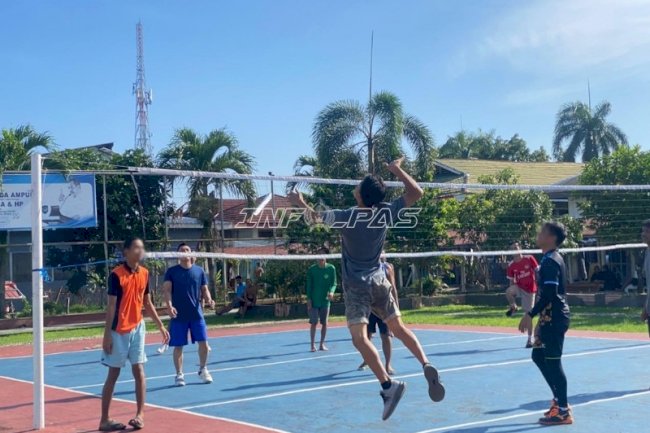 Lewat Voli, Warga Binaan Banjarmasin Bangun Disiplin dan Kebugaran