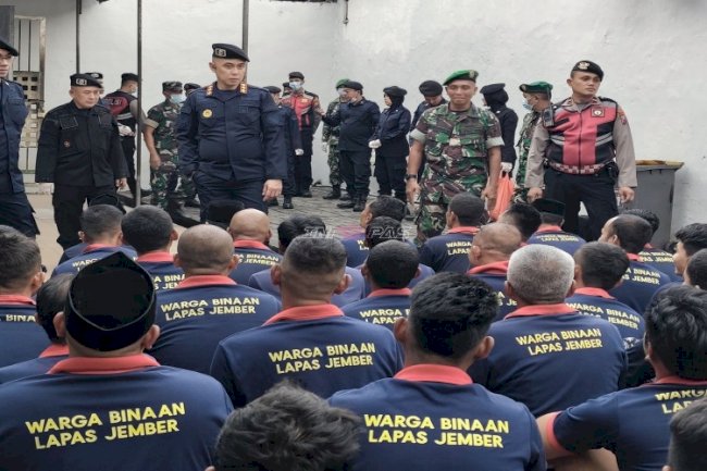 Sambut HBP Ke-62, Lapas Jember Gelar Razia dan Tes Urine bersama TNI – Polri
