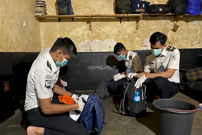 Pemasyarakatan Bersih-Bersih, Rutan Sinjai Gelar Razia dan Tes Urine HBP Ke-62