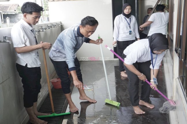 Rutan Perempuan Surabaya Wujudkan Lingkungan Bersih di Musala Al-Amanah