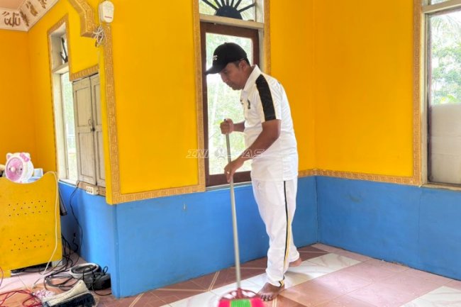 Peringati HBP Ke-62, Lapas Batulicin Gelar Bakti Sosial Bersih-Bersih Musala 