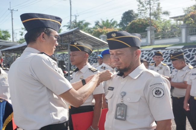 Lapas Tanjunpandan Kukuhkan Kenaikan Pangkat 20 Petugasnya