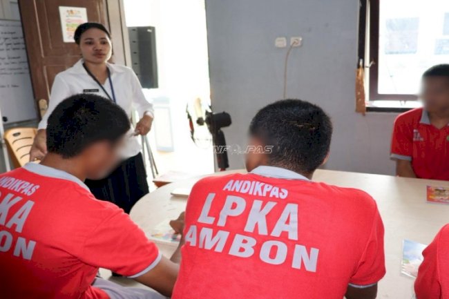 LPKA Ambon Fasilitasi Pembelajaran IPA Materi Makhluk Hidup bagi Anak Binaan