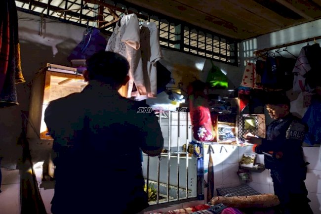 Rutan Rantau Laksanakan Penggeledahan Insidentil, Cegah Peredaran Barang Terlarang