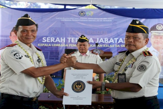 Tegaskan Keberlanjutan Program dan Kinerja, Kakanwil Ditjenpas Jateng Pimpin Sertijab Kalapas Sragen