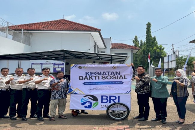 Lapas Batang dan BRI Cabang Batang Salurkan Bantuan Gerobak Usaha untuk Pelaku UMKM