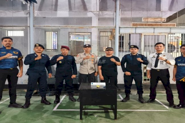 Gandeng Polsek Wahai, Razia Gabungan di Lapas Wahai Berlangsung Kondusif dan Humanis