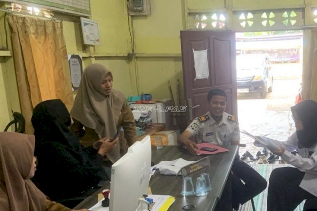 PK Bapas Amuntai Gali Data Litmas Klien lewat Home Visit 