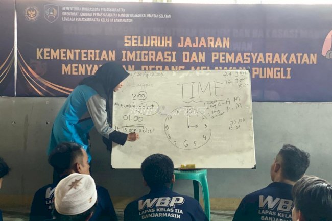 Tingkatkan Kompetensi, 29 Warga Binaan Lapas Banjarmasin Ikuti Kelas Bahasa Inggris