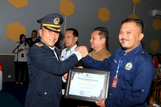 Lapas I Madiun Apresiasi Mitra dan Serahkan Beasiswa di Momen Tasyakuran HBP Ke-62