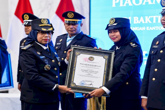 Petugas Lapas Takalar Raih Penghargaan Petugas Berjasa pada Peringatan HBP Ke-62