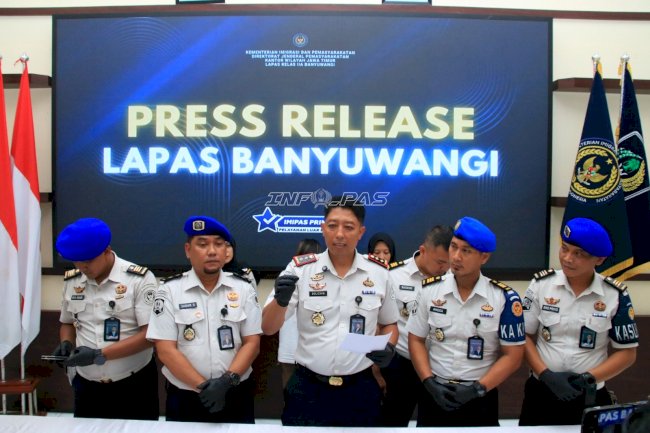Coba Kelabuhi Petugas, Pengunjung Lapas Banyuwangi Tertangkap Tangan Buang Paket Diduga Sabu ke Tempat Sampah