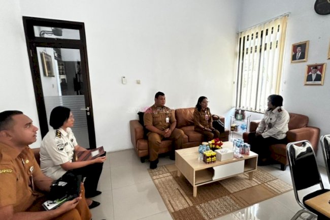 Lapas Perempuan Ambon dan Disdukcapil Kota Ambon Lakukan Verifikasi Kependudukan Tahanan dan Narapidana