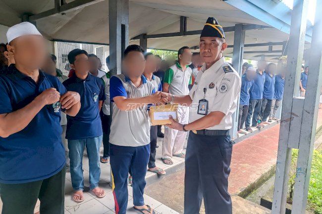 Tutup Semarak HBP Ke-62, Rutan Barabai Bagikan Hadiah Lomba Warga Binaan