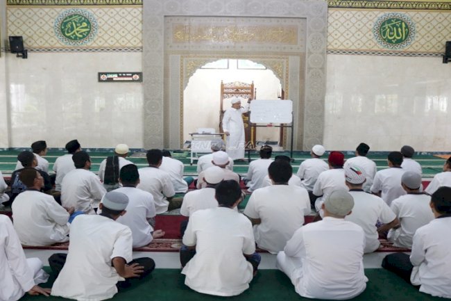 Program Santri Lapas Cibinong, Cara Warga Binaan Berubah Jadi Pribadi Lebih Baik 