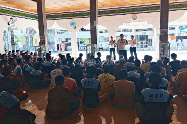 Bangun Lapas Kondusif, Kalapas Tolitoli Beri Pengarahan kepada Warga Binaan