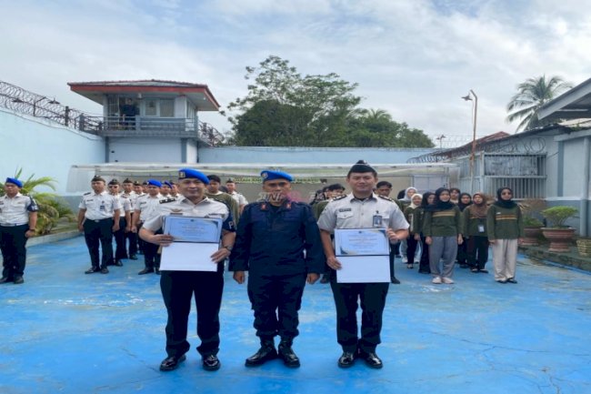 Lapas Sekayu Berikan Penghargaan Petugas Teladan, Dorong Kinerja dan Integritas Petugas