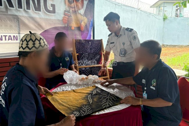 Lapas Narkotika Karang Intan Optimalkan Keterampilan Sasirangan Warga Binaan untuk Nilai Ekonomi