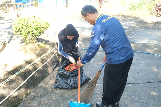 Ciptakan Lingkungan Kerja Nyaman, Jajaran Kanwil Ditjenpas Babel Gelar Gotong Royong