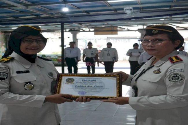 Lapas Perempuan Martapura Beri Penghargaan untuk Petugas Terbaik Periode April 2026