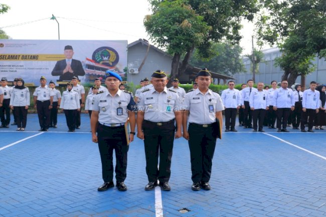 Gagalkan Penyelundupan Narkoba, Dua Petugas Lapas Pemuda Madiun Raih Penghargaan
