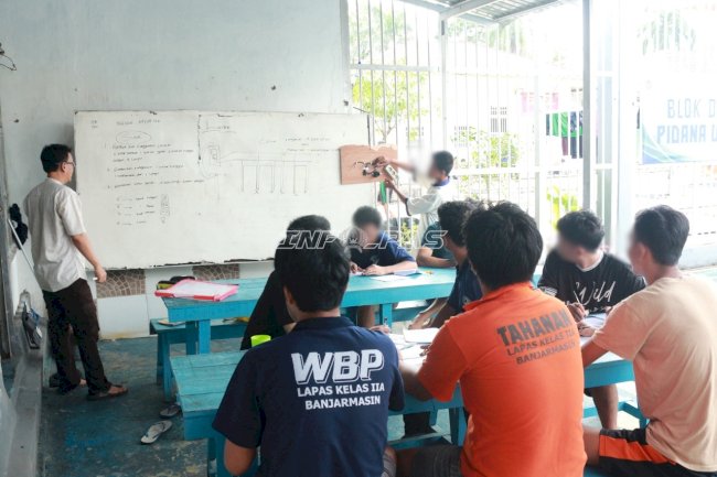 Warga Binaan Lapas Banjarmasin Pelajari Dasar Kelistrikan dalam Program Paket C