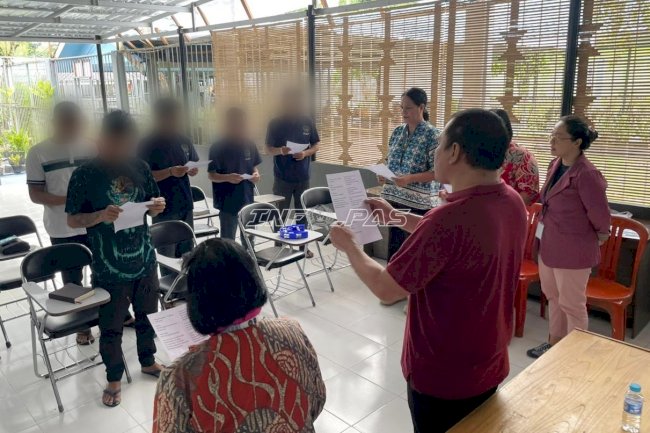 Lapas Narkotika Karang Intan Hadirkan Kebaktian, Perkuat Nilai Spiritual Warga Binaan