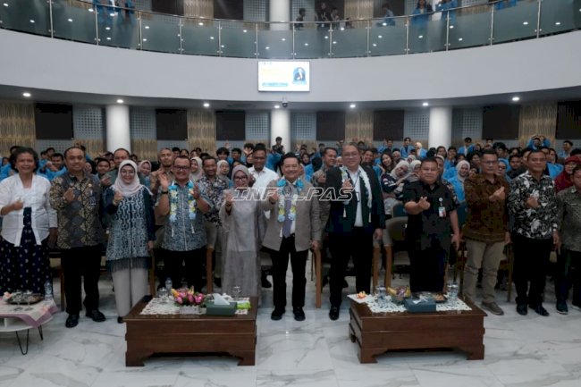 Dukung Pendidikan dan Kesadaran Hukum, Kakanwil Ditjenpas Babel Hadiri Seminar Kebangsaan