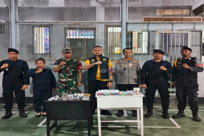 Sinergi bersama TNI-Polri, Lapas Wahai Gelar Razia Kamar Hunian dan Tes Urine Jelang Iduladha
