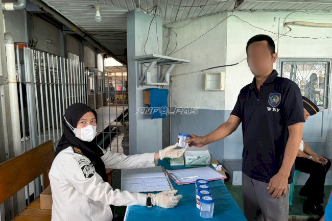 Berantas Halinar, Lapas Kotabaru Gelar Razia dan Tes Urine bersama APH