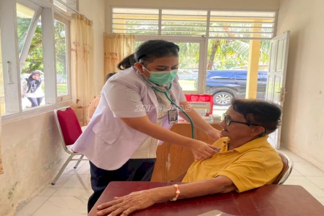Peduli Sesama, Rutan Ambon Gelar Pelayanan Gratis di Panti Sosial INAKAKA