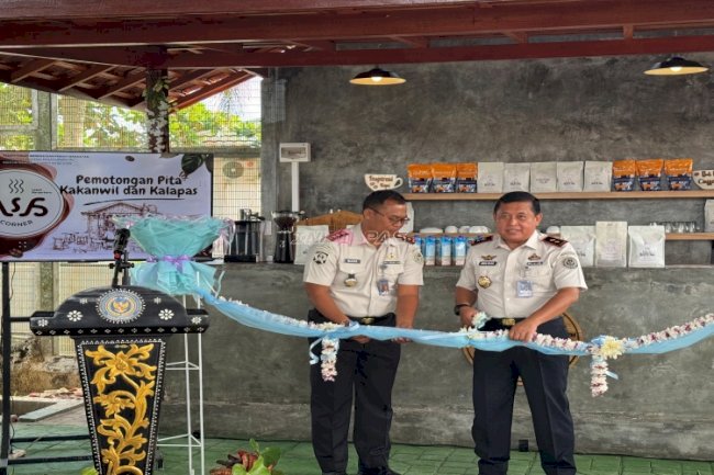 Kakanwil Ditjenpas Kalsel Resmikan Cafe Asa Corner Lapas Banjarbaru, Perkuat Pembinaan Kemandirian Warga Binaan