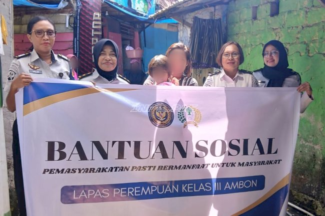 Ringankan Beban, Lapas Perempuan Ambon Salurkan Perlengkapan Sekolah bagi Anak Keluarga Warga Binaan