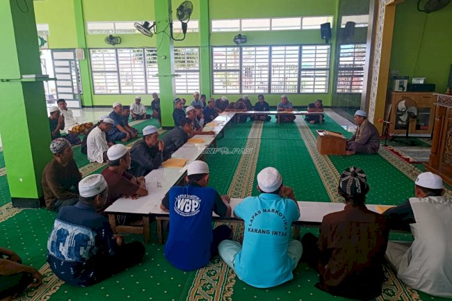 Kajian Kitab Al-Jauhar Al-Mahbub Bekali Warga Binaan dengan Nilai Keimanan dan Akhlak