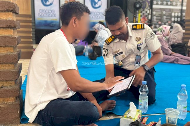 Pastikan Layanan Prima, Ketua Tim ZI Lapas Narkotika Karang Intan Tinjau Kunjungan